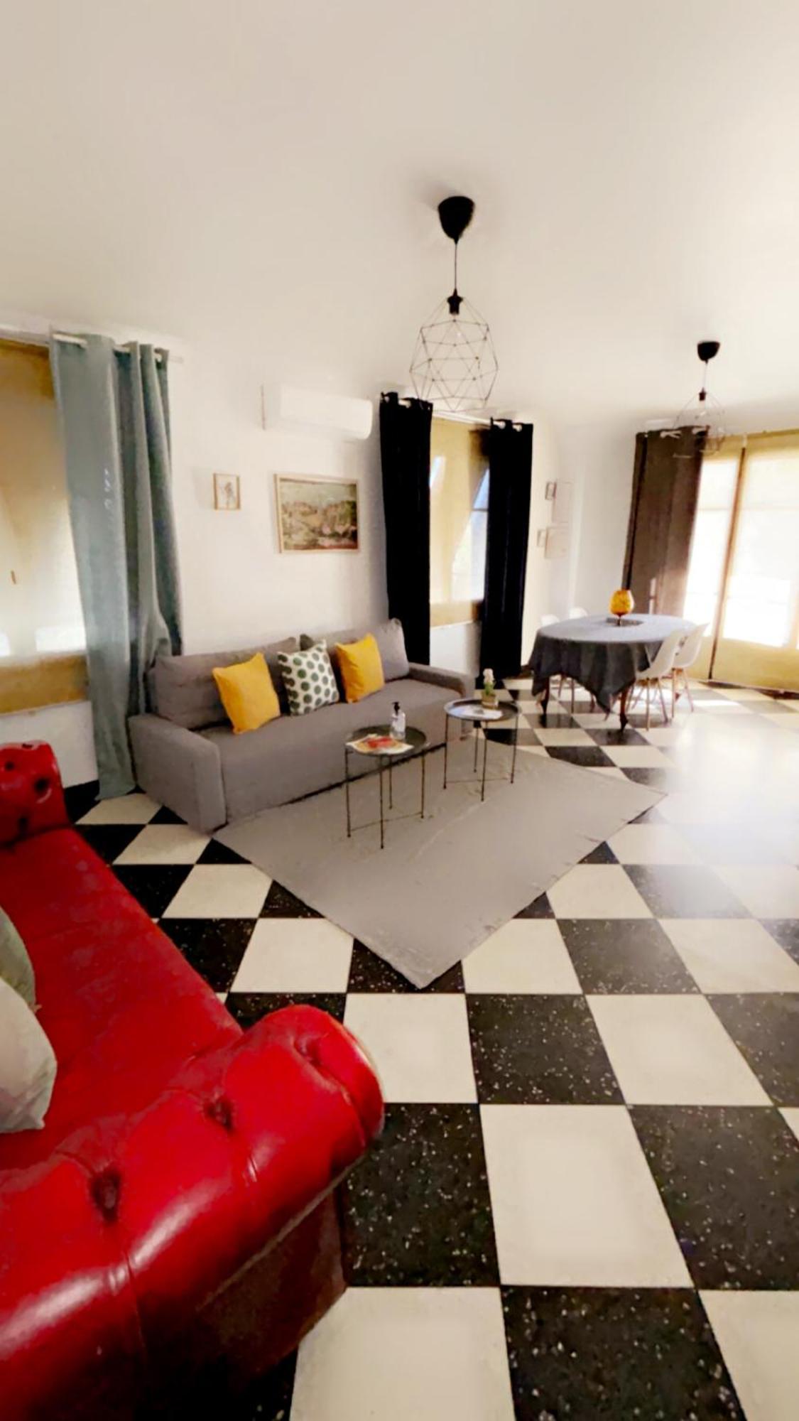Appartement L'Olivier Arles Luaran gambar