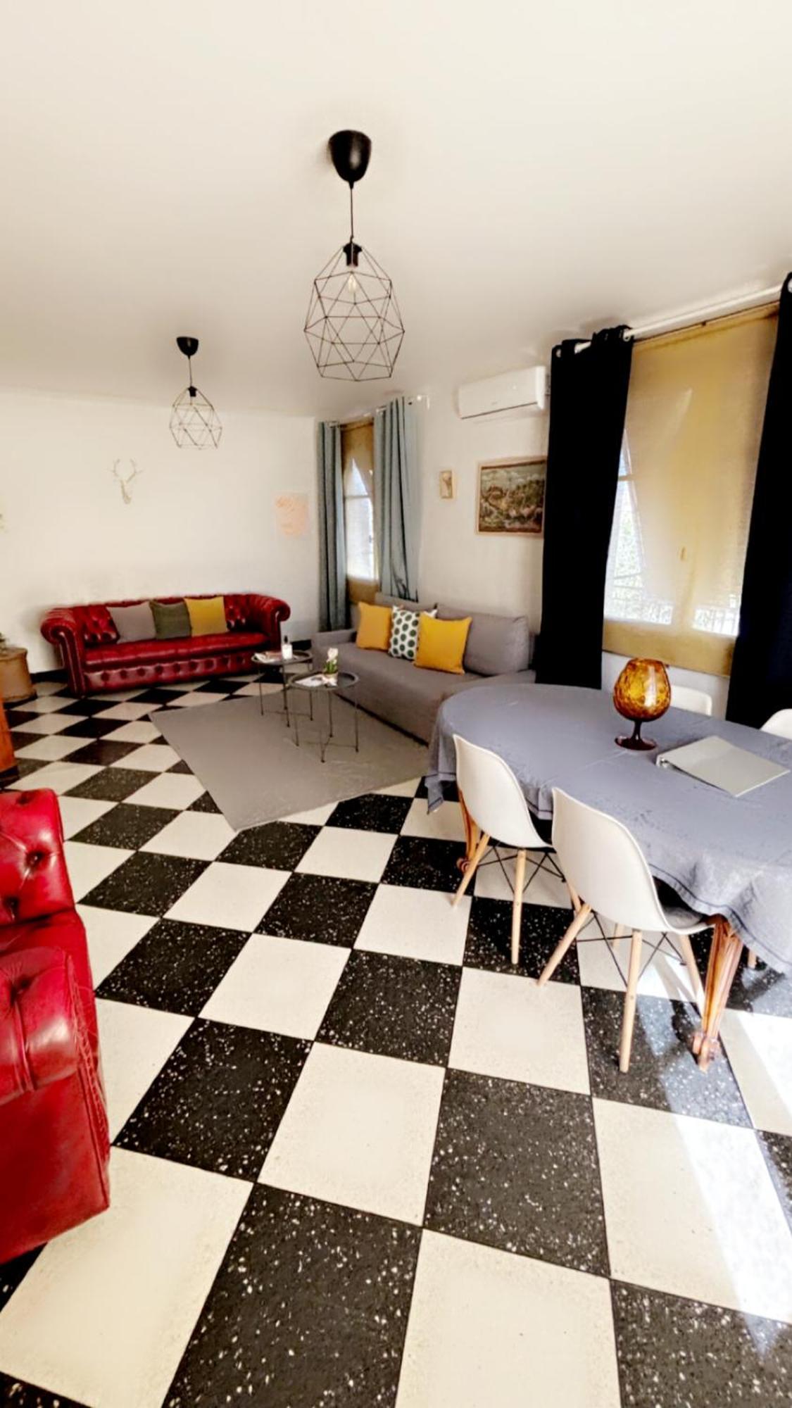 Appartement L'Olivier Arles Luaran gambar